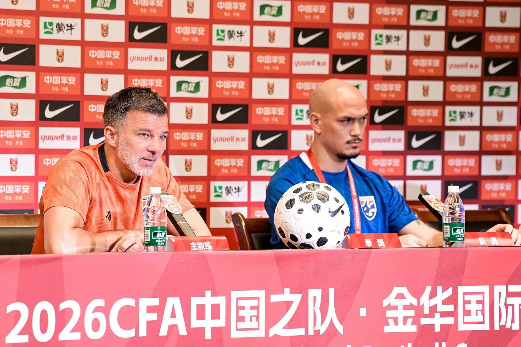 尼克斯vs马刺阵容对比