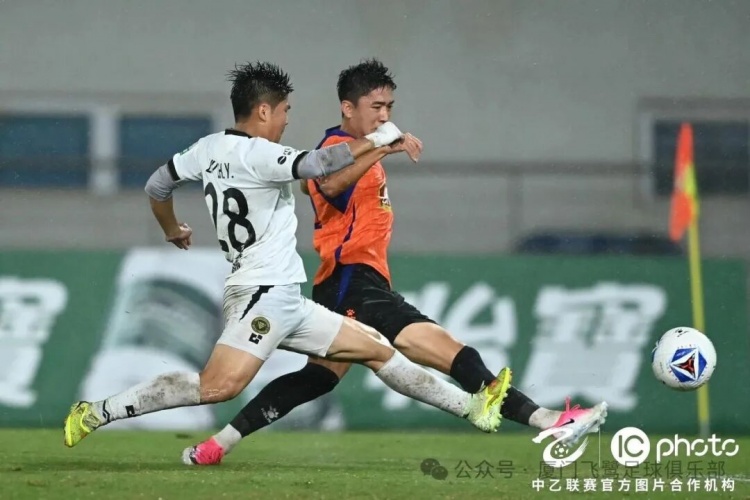 十人厦门飞鹭客场0-1告负 三连胜止步温州 十人厦门飞鹭客场0-1告负 三连胜止步温州