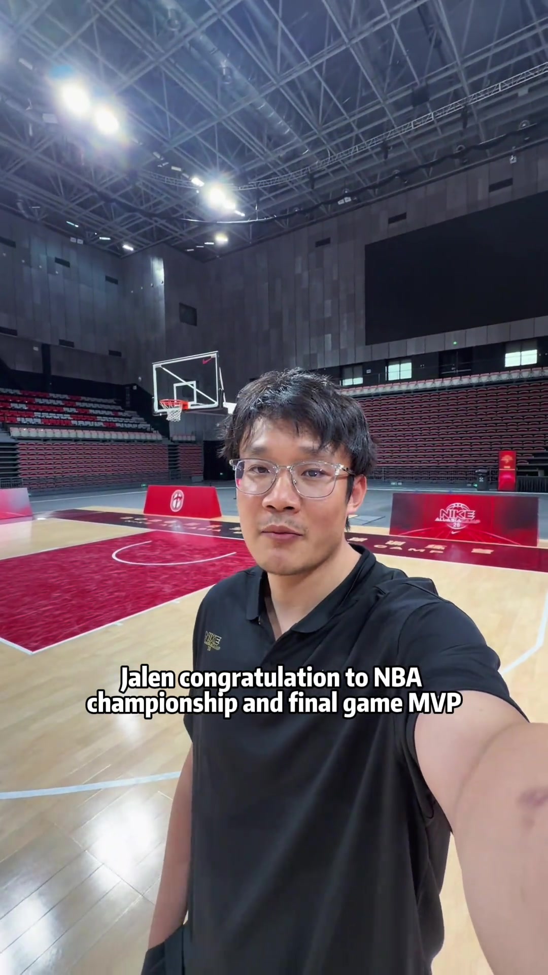 丁彦雨航视频祝贺布伦森夺冠 布伦森回复：Ding🙏
