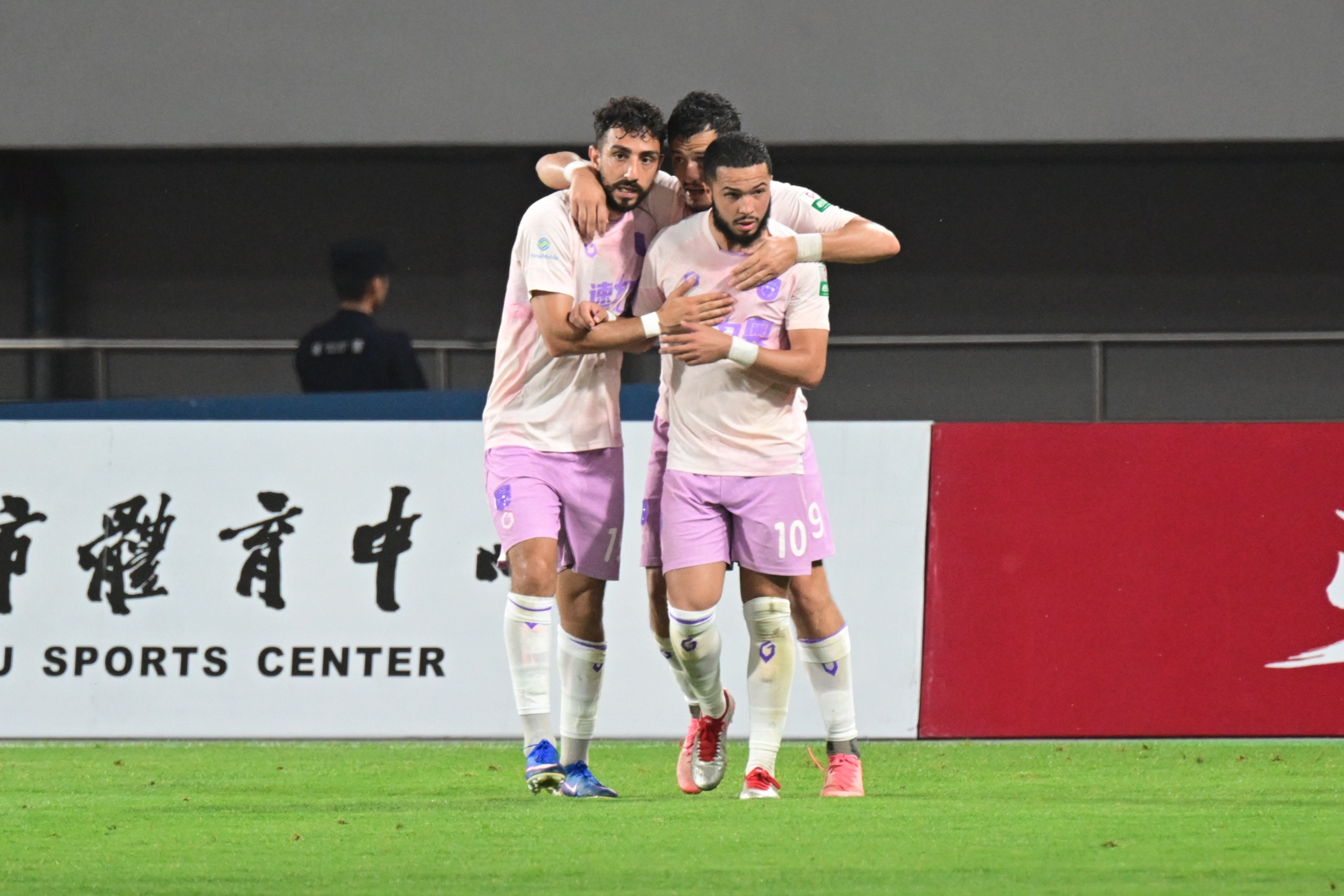 陕西联合点球淘汰浙江,代理主帅贾瓦德:上半场完美,下半场靠意志