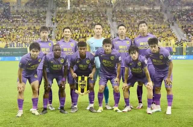 广州豹足协杯1-2负于国安 廖均健：差距明显但未放弃