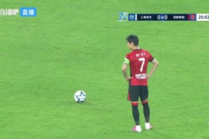 韦世豪双响韩鹏飞头槌，成都蓉城4-0上海泽天晋级足协杯16强