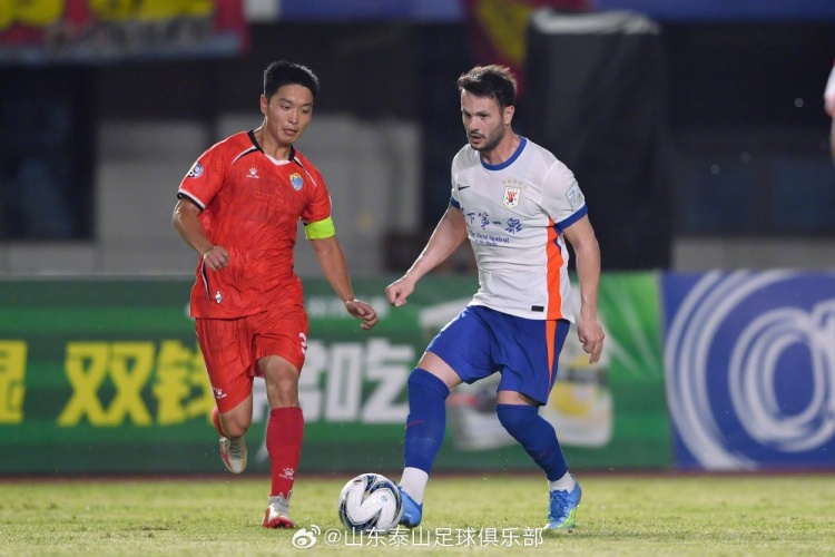 山东泰山5-0横扫广西恒宸 泽卡戴帽陈蒲李小恒建功 山东泰山5-0横扫广西恒宸 泽卡戴帽陈蒲李小恒建功