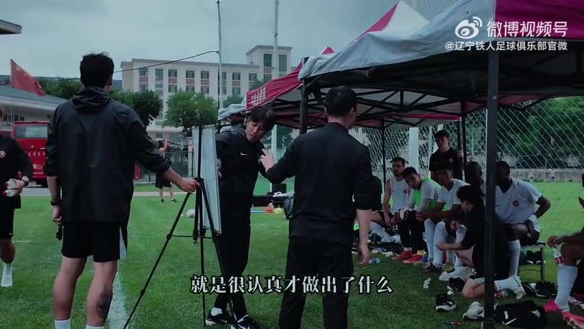 姆本扎安以恩热菲尼奥连击 辽宁铁人3-1擒大连鲲城