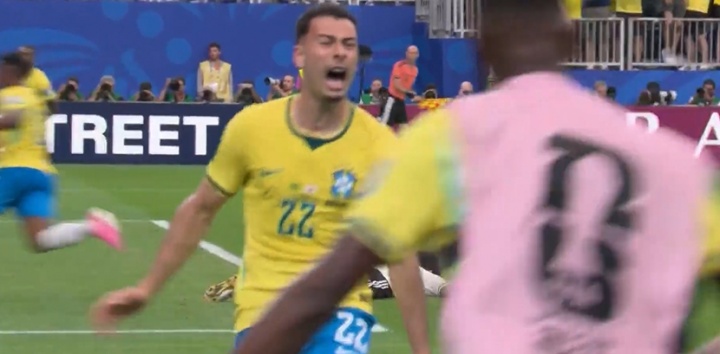 马丁内利补时绝杀 巴西2-1逆转日本晋级16强 马丁内利补时绝杀 巴西2-1逆转日本晋级16强