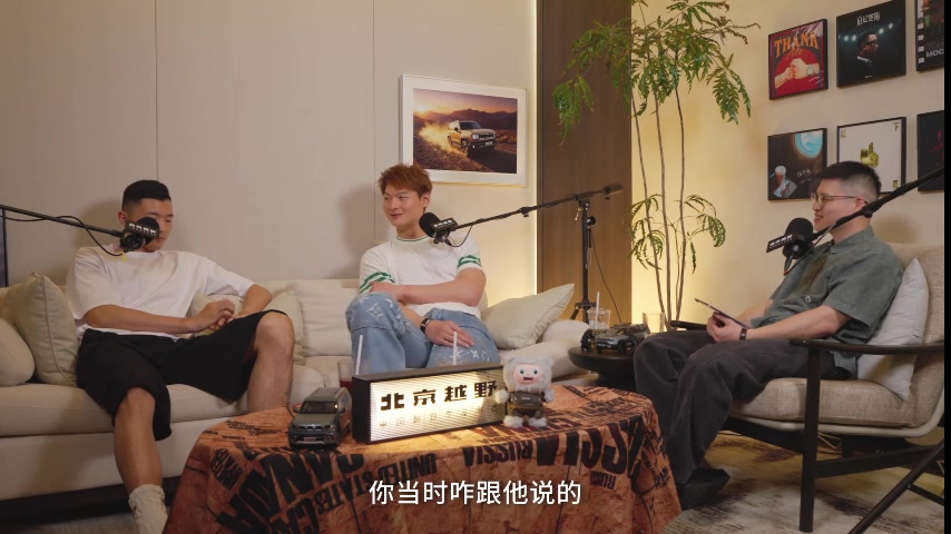 王哲林曝离队曾邀陈林坚同赴上海 后者:俱乐部不可能放两人