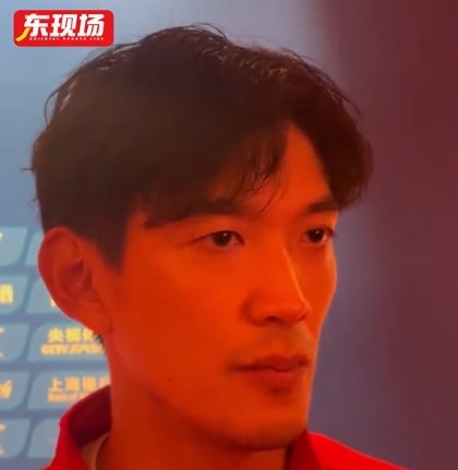 颜骏凌拆解德比：心态定胜负，申花换位未奏效