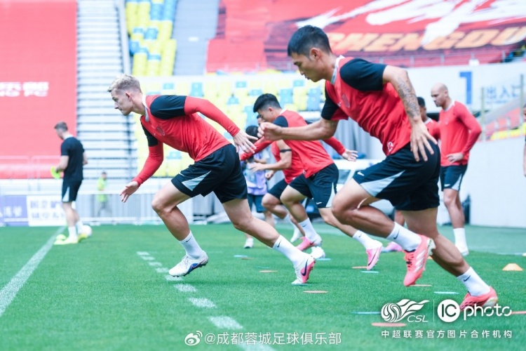 阿洛伊西：西班牙有球无球转换是学习模板 蓉城明日力争止颓