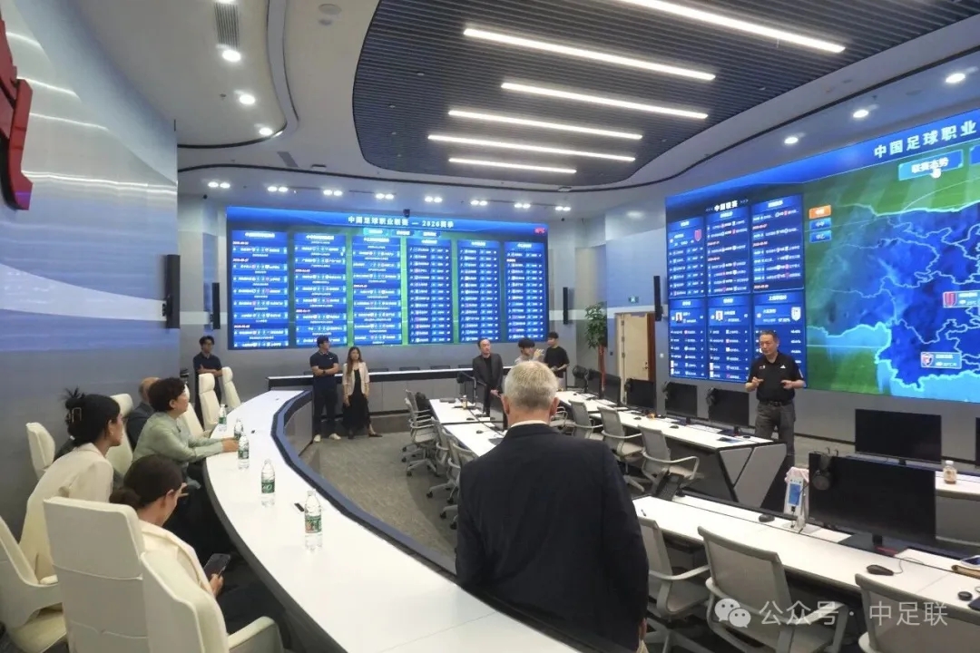 西甲联盟每年派员参加中足联高级研修班 中西足球合作敲定青训共建