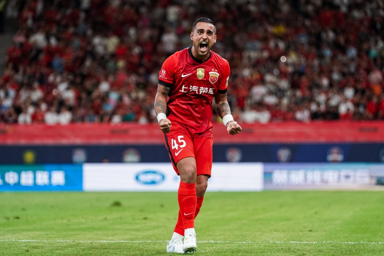 莱昂纳多梅开二度 海港客场3-2力克重庆铜梁龙