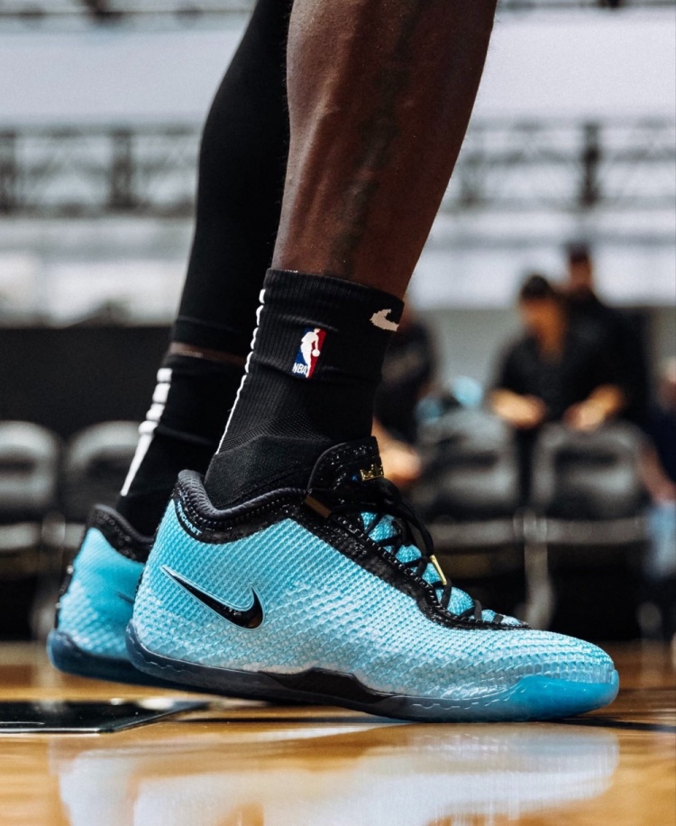 詹姆斯晒第24代签名鞋LeBron 24 自称系列最轻 詹姆斯晒第24代签名鞋LeBron 24 自称系列最轻