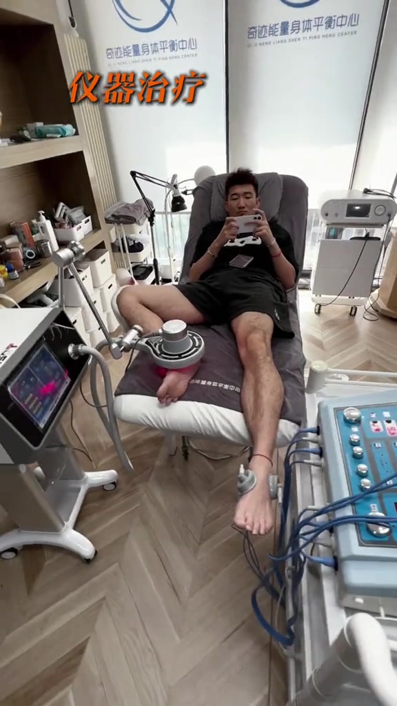 孙铭徽晒特训视频配文十年河东十年河西 上季季后赛数据断崖下滑