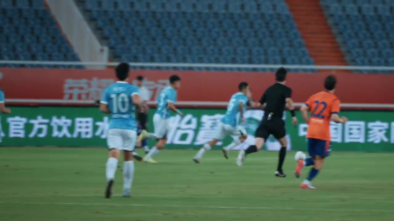 德斯伯勒镇VS拉什登钻石在线直播